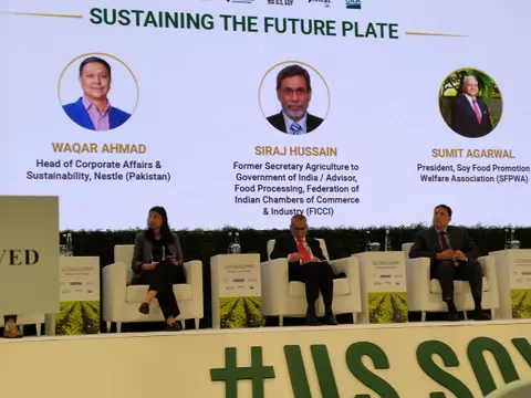 Siraj Hussain on the Sustaining the Future Plate panel in Dubai